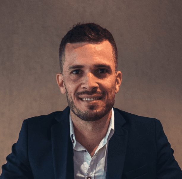 Janderson Sales, corretor de imóveis